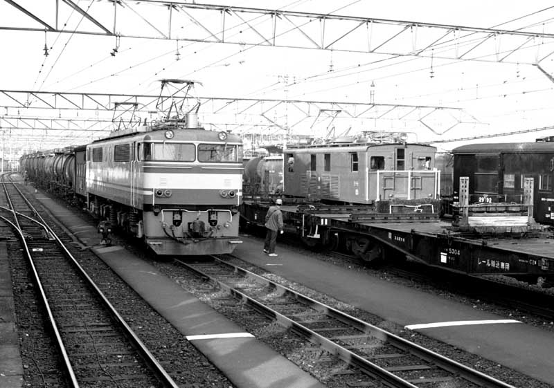 西武鉄道　輸入電気機関車　E851　E61