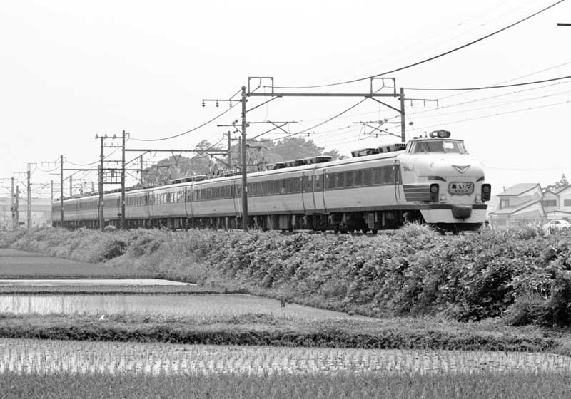 東北本線　あいづ　485系