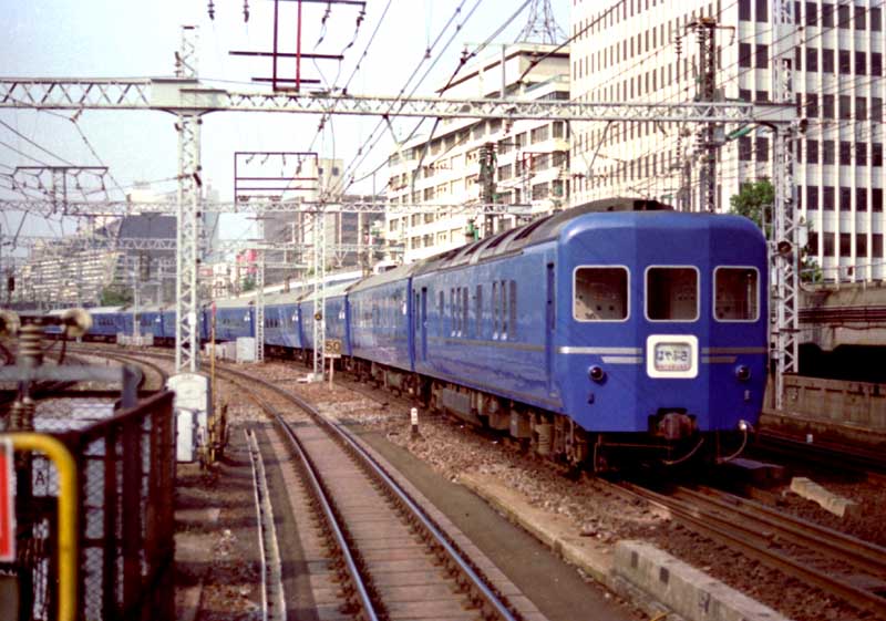 東海道本線　24系25型　はやぶさ